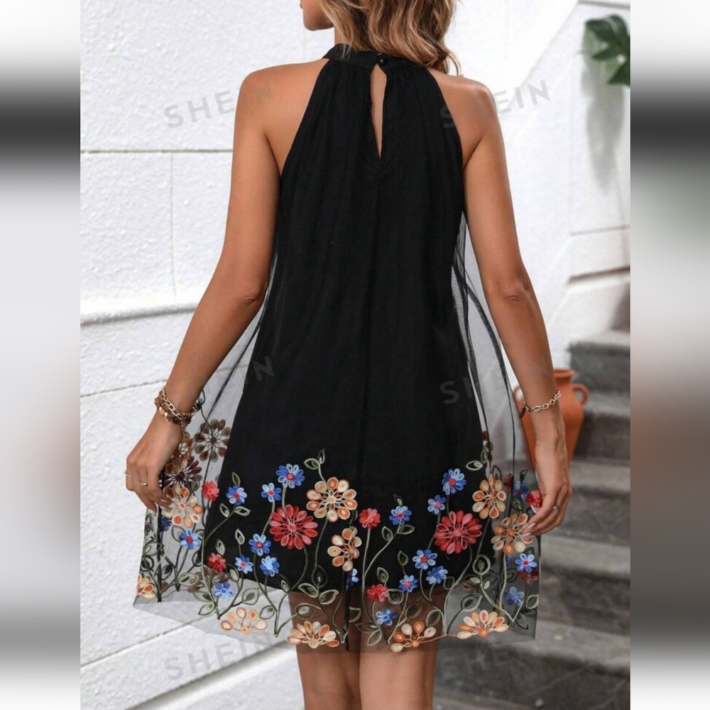 Stylish Mesh Overlay Swing Dress With Embroidered Flowers - Picture 2 of 8